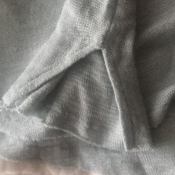 FREE PEOPLE ~ SOFTEST SWEATER EVER (SzM) - Picture 3 of 5